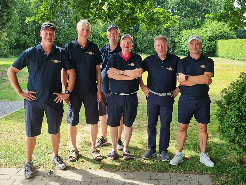Manschaftsfoto beim Golfclub Loherhof